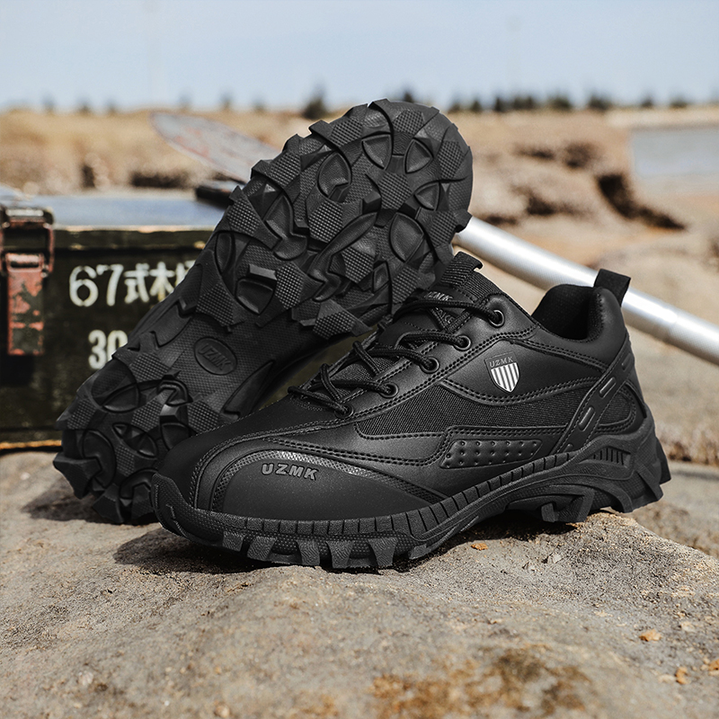 Tactical boots Four Seasons ne - đánh giá và giá Crossfit Outdoor